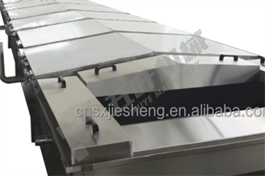 Insulation of the steam hood
